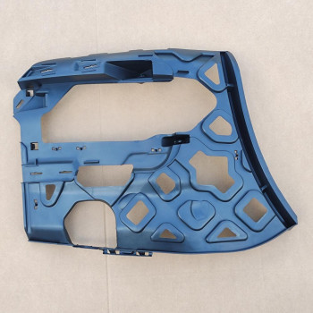 DEMO-2K5 807 724 BUMPER BRACKET R