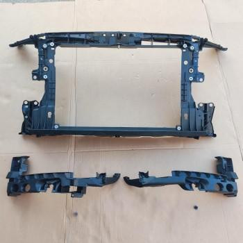 8P0 805 588 L RADIATOR SUPPORT W-BRACKET